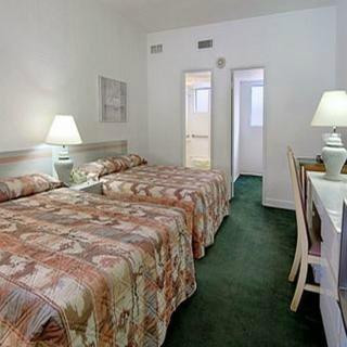 Travel Lodge Monaco Oceanfront Resort