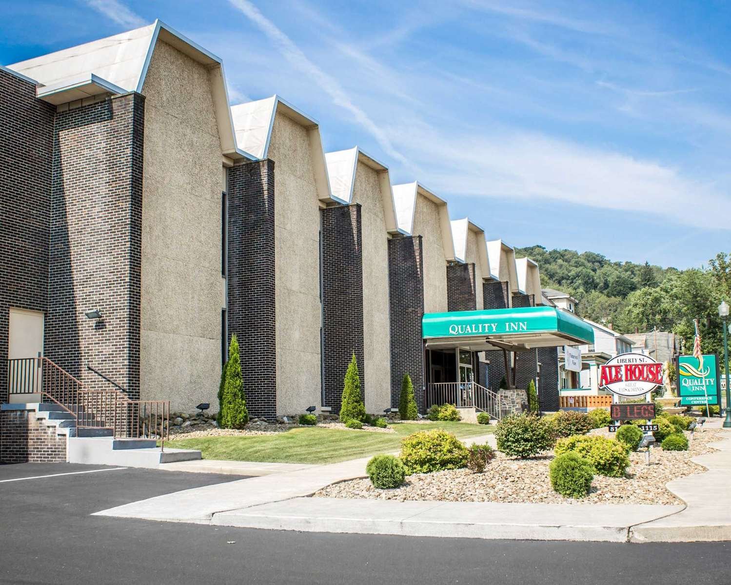 Quality Inn and Conference Center-官方