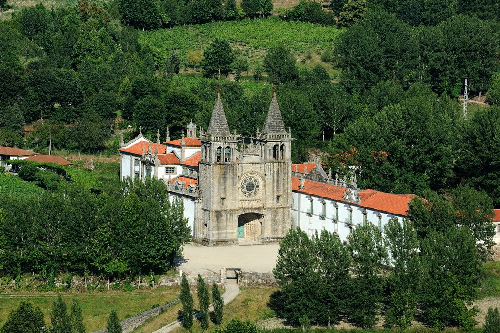 Monastery of Saint Mary of Pombeiro景点图片