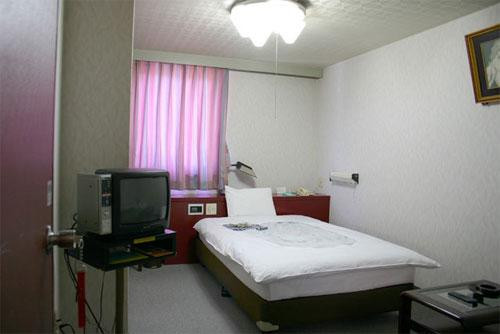 朝来市酒店住宿-Business Hotel Tetsuya