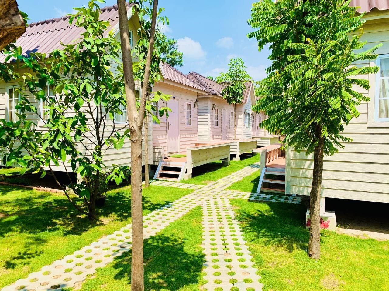V Resort Restaurant & Spa-官方