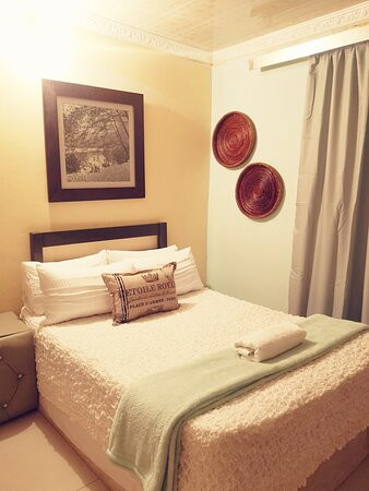 Thokazi Haven Guest House主图