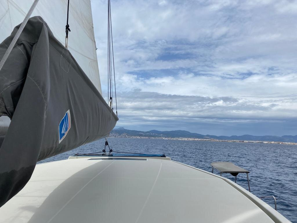 IRIS Yachtcharter-埃拉雷纳尔必去景点