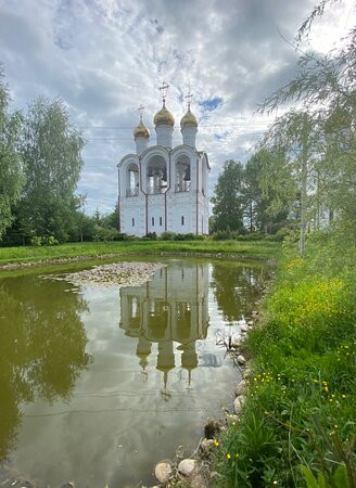 Church Useknoveniya Glavy Ioanna Predtechi景点图片