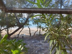 鸽子礁沙滩俱乐部主图