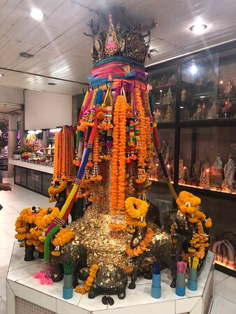 Chao Por Lak Muang Khon Kaen Shrine景点图片