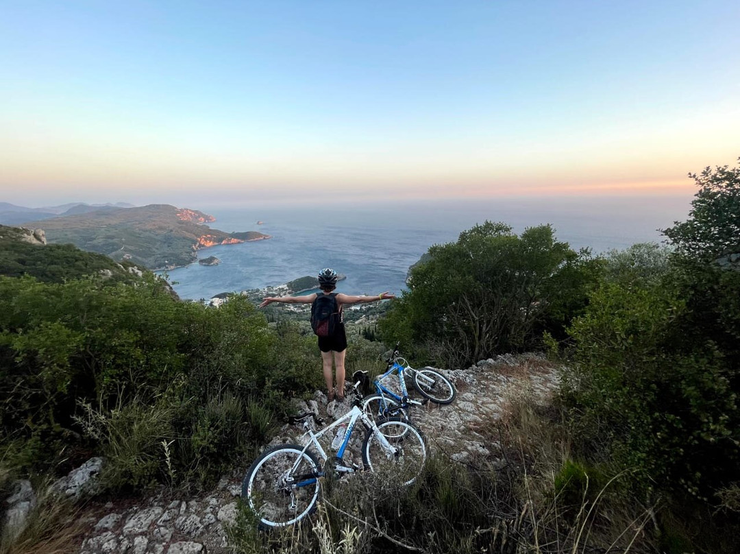 The Corfu Mountainbike Shop-Dassia必去景点