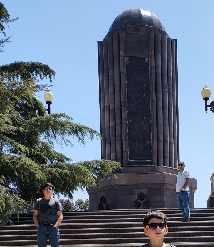 Nizami Ganjavi Mausoleum景点图片
