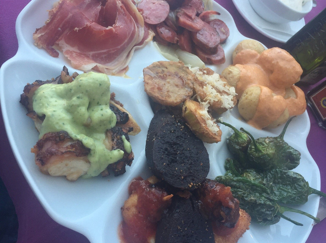 Platero餐馆和美食-Restaurante Guantánamo