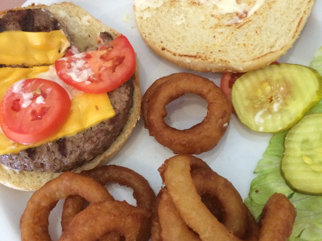 Alamo餐馆和美食-Bagel Street Cafe