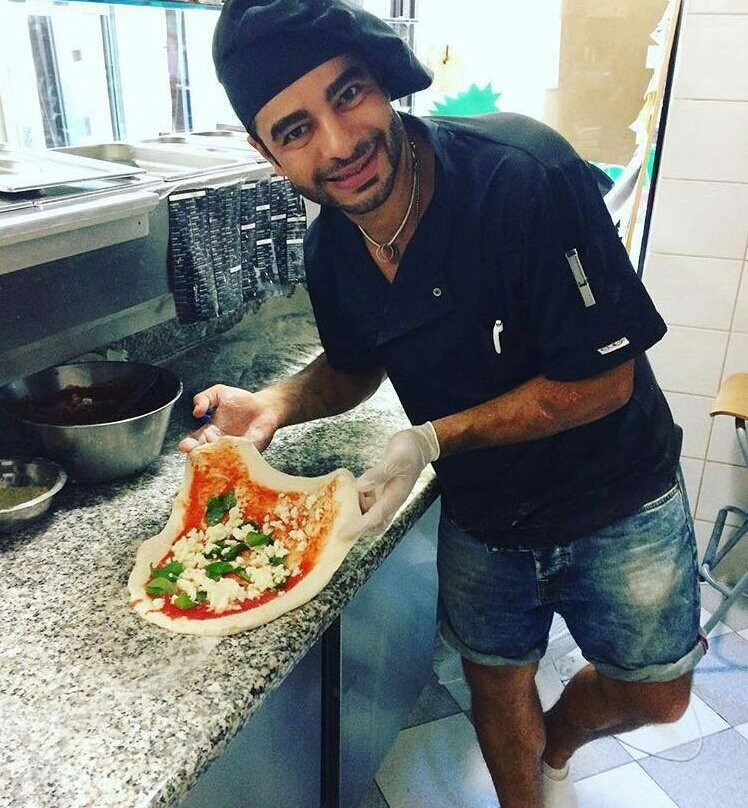 Martinengo餐馆和美食-Magn e Stat Zitt