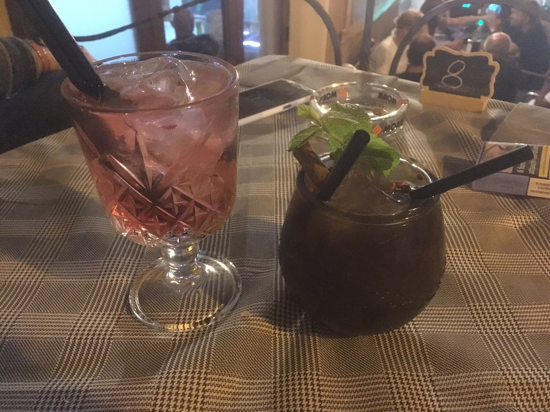 Bar Bistro