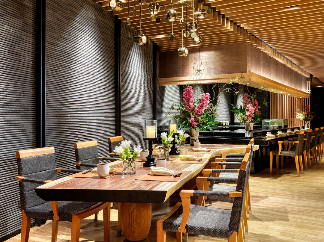 Kintsugi Bangkok by Jeff Ramsey