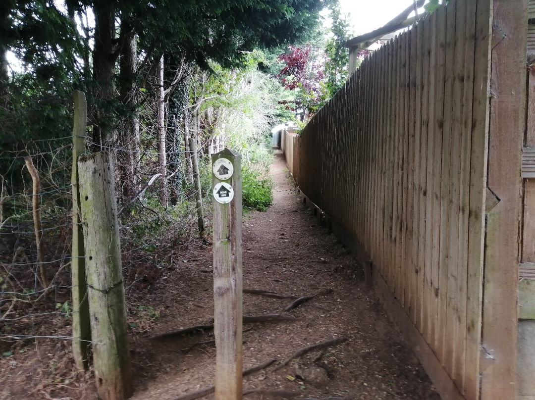 Higham Ferrers to Irthlingborough景点图片