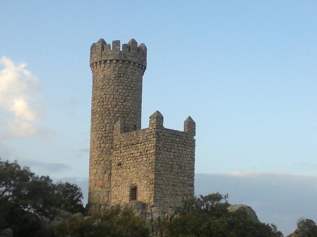 Torre de los Lodones-托雷洛多内斯必去景点