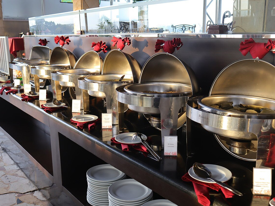 维多利亚大酒店主图