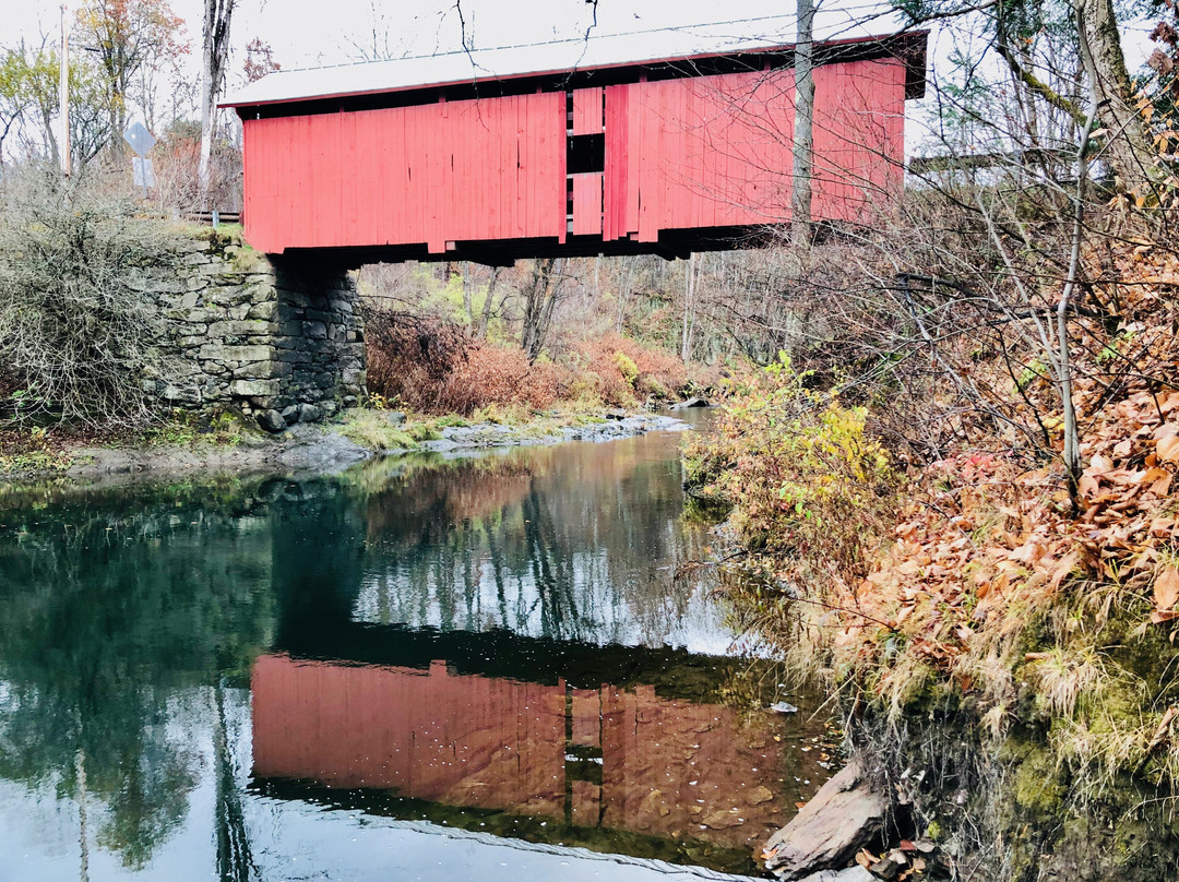 Slaughterhouse Covered Bridge-Northfield必去景点