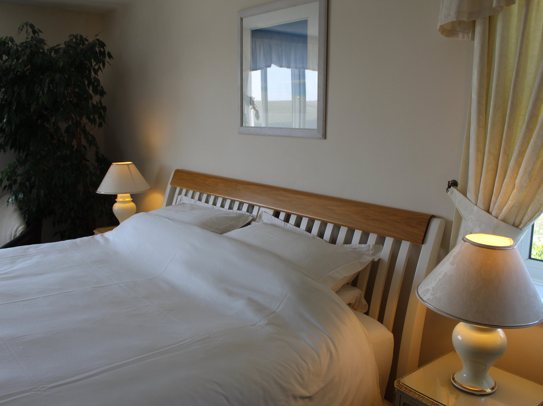 Thorncliff Ocean View Suites主图