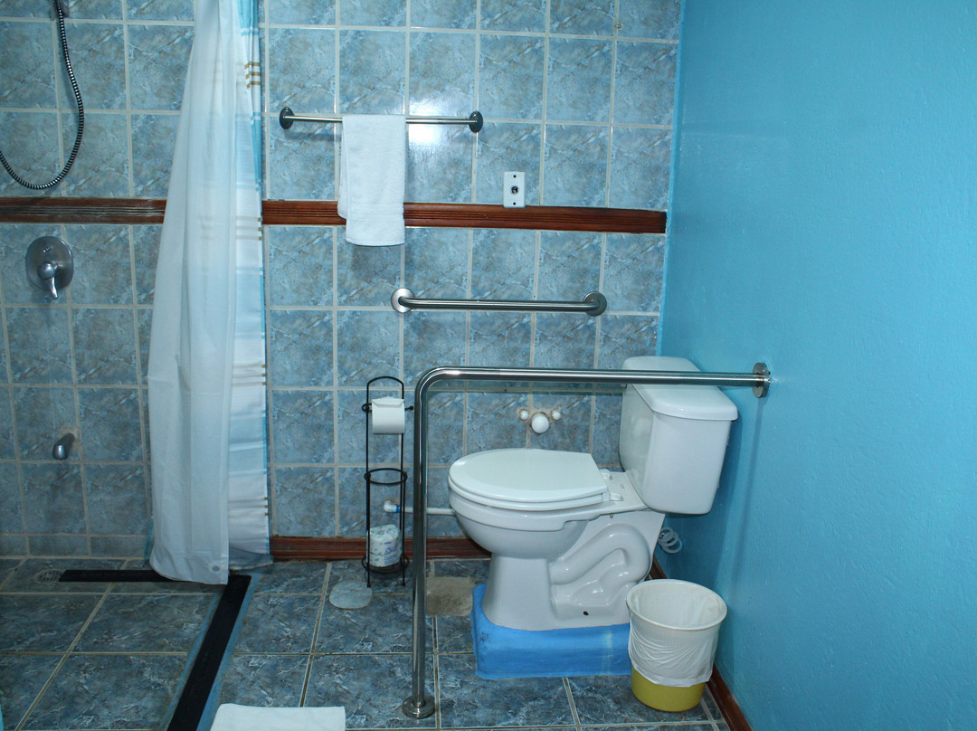 Fish Hook Marina & Lodge主图