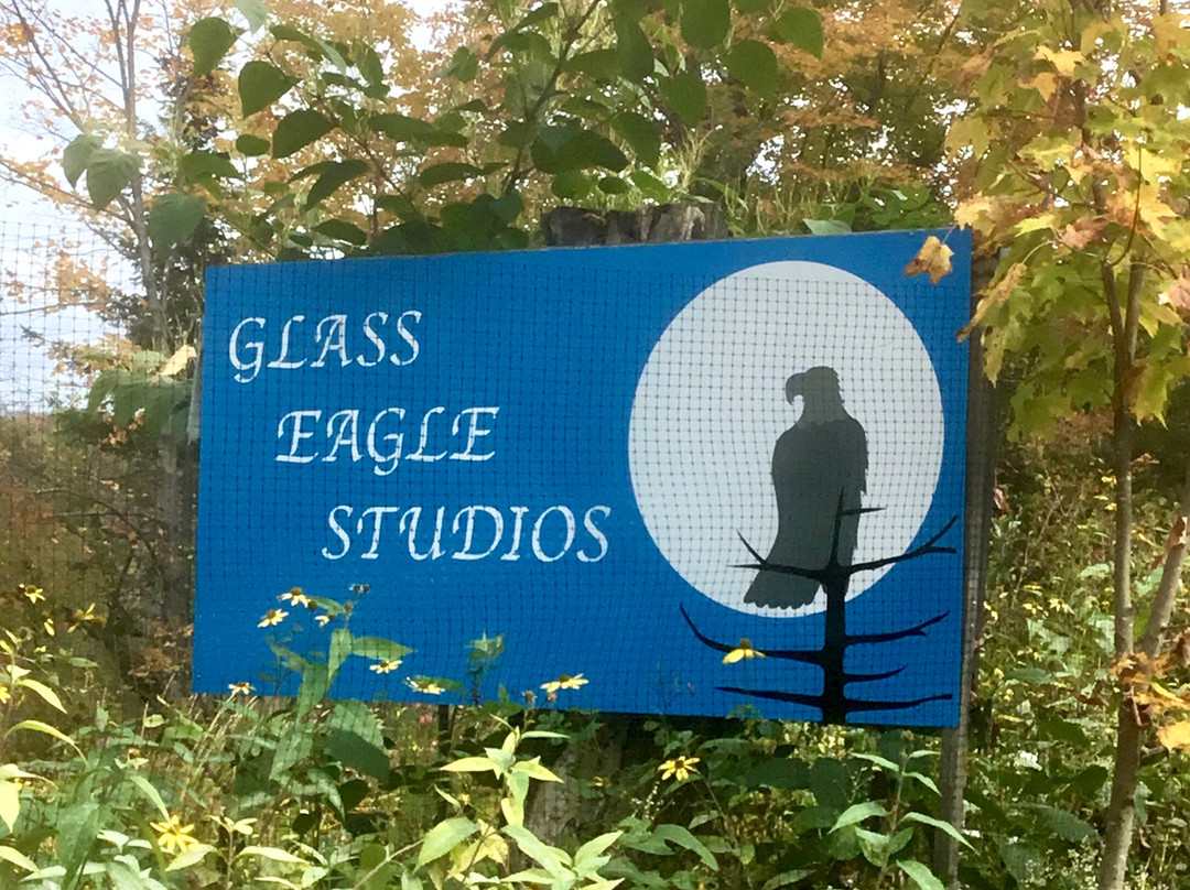 Glass Eagle Studios & Creative Garden Centre景点图片