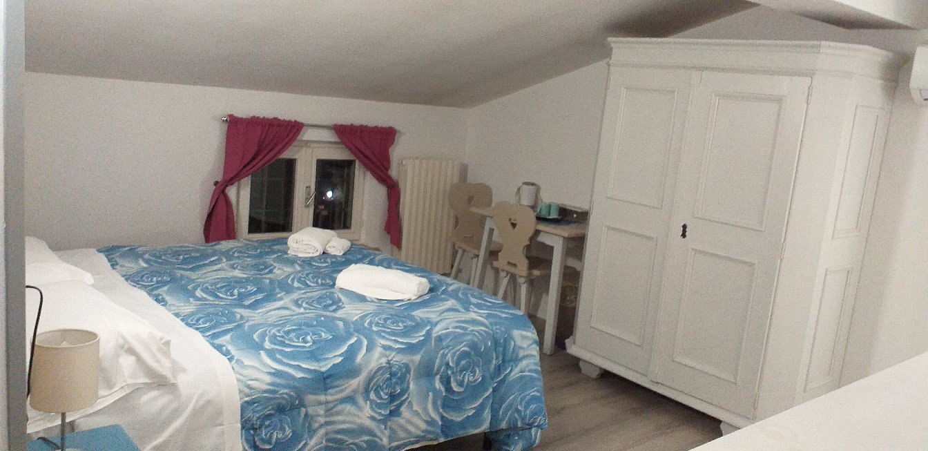 Corte del Garda-官方