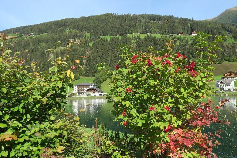 Sentiero circolare intorno al lago artificiale di Selva dei Molini-Selva dei Molini必去景点