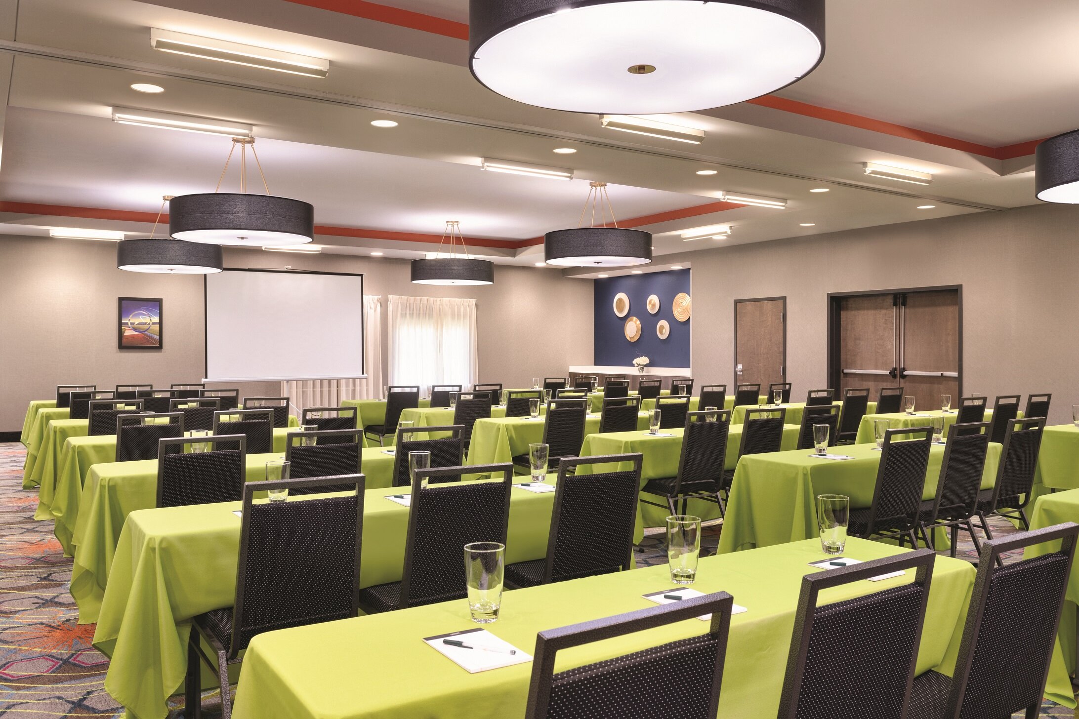 La Quinta Inn & Suites by Wyndham Braselton-商务中心/多功能厅