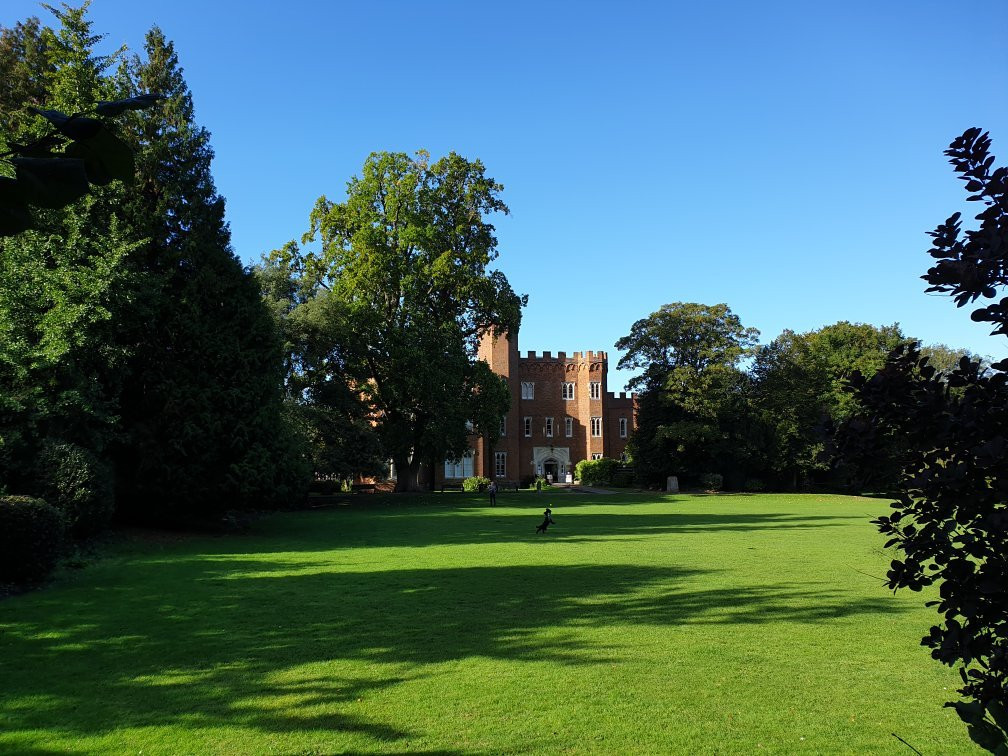 Hertford Castle景点图片