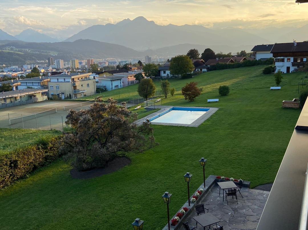 乎贝霍夫酒店主图