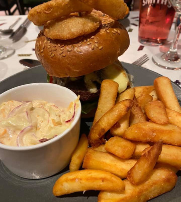 伍德哈尔温泉水疗宾馆主图