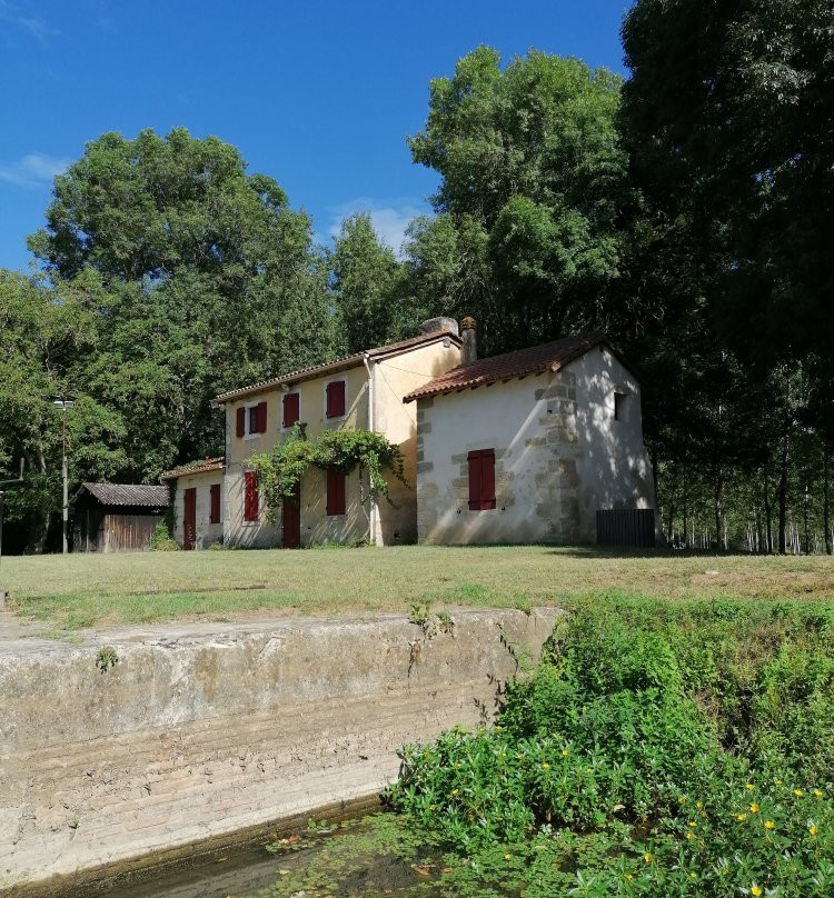Moulin et gabare du Duellas景点图片