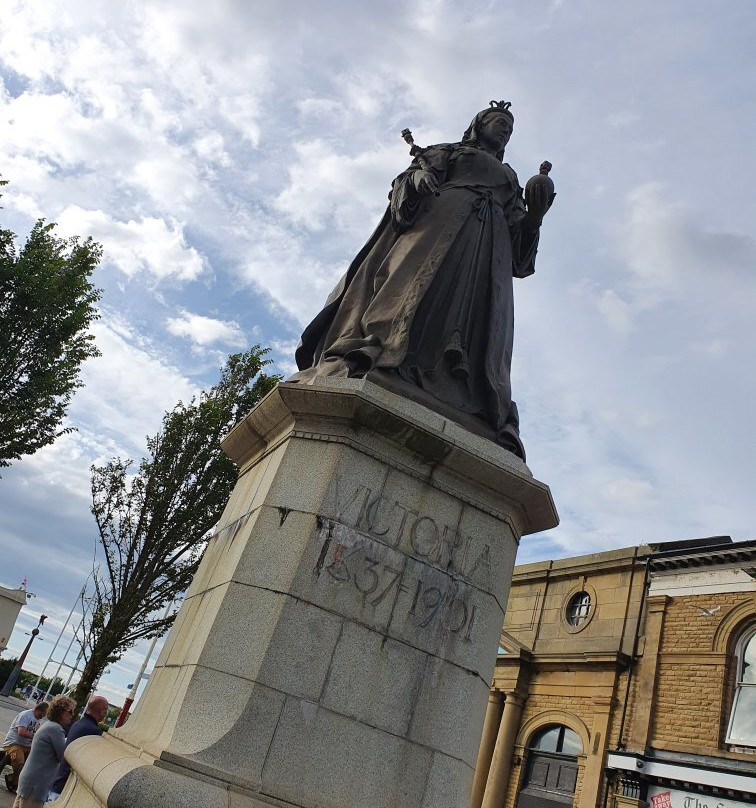 Queen Victoria Statue-绍斯波特必去景点