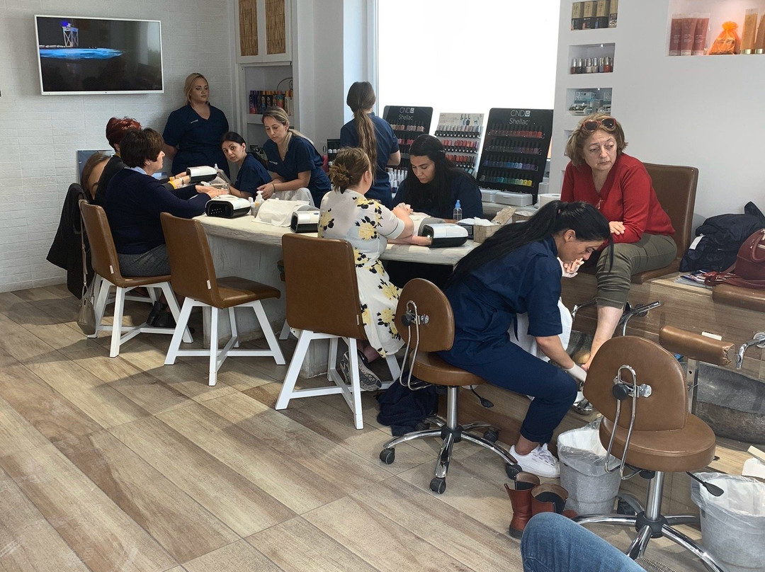 Spa Nails Del Mar e Sole-费拉必去景点