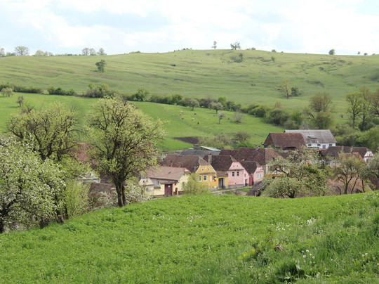 Biserica Fortificata Din Crit-Crit必去景点