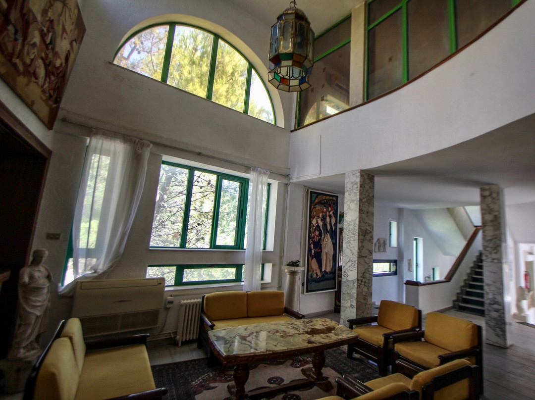 Hotel Les Pins主图