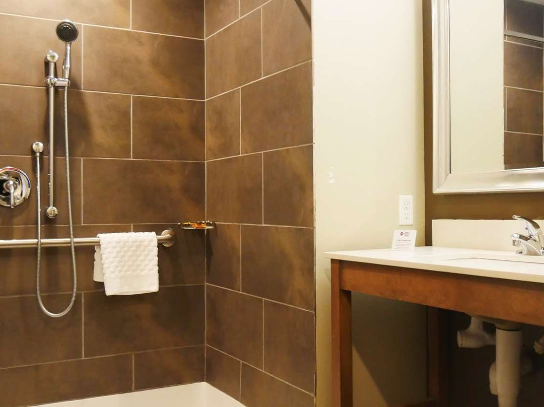 La Quinta Inn & Suites by Wyndham Tulsa Downtown / Route 66主图