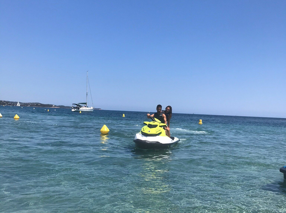 Corsica Jet-维琪奥港必去景点