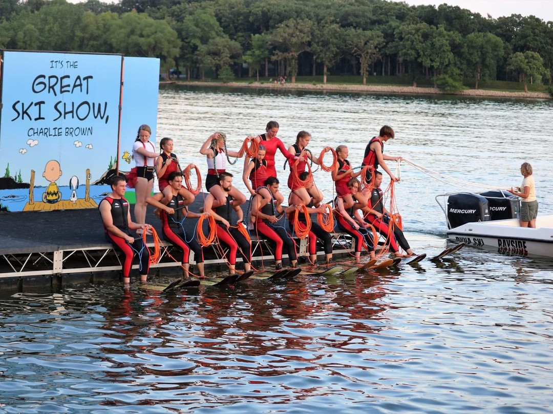 Bayside Waterski Show Team景点图片