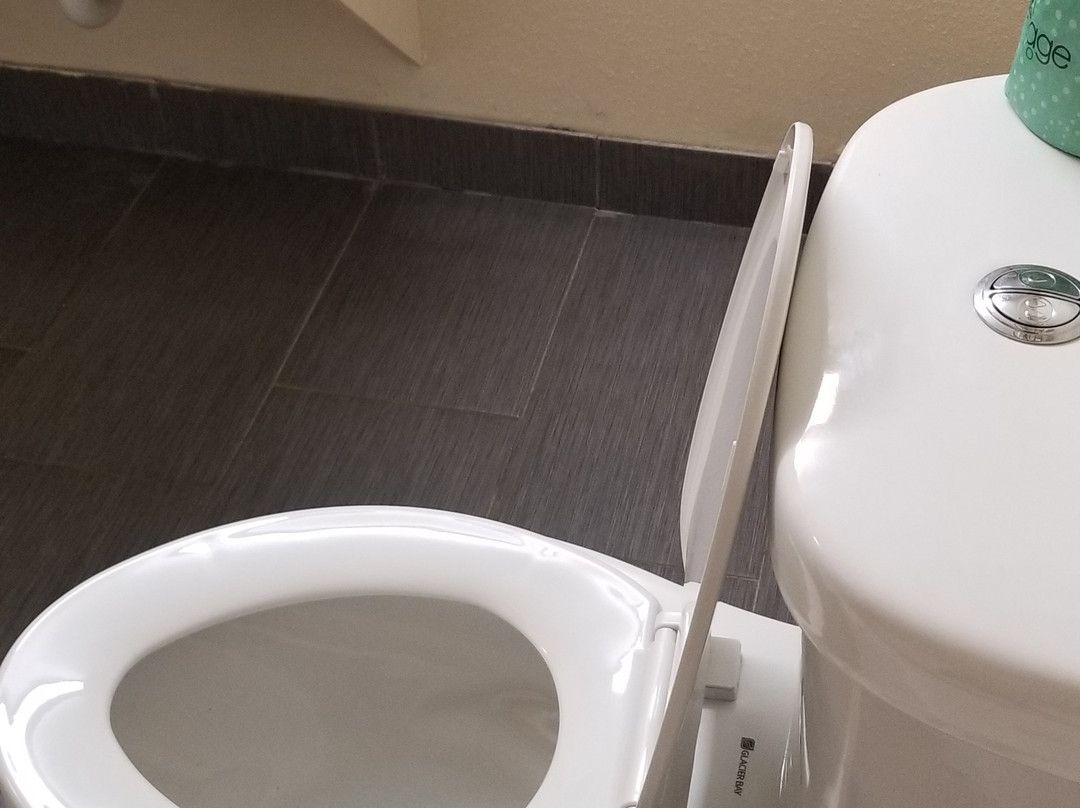 Red Roof Inn Marion, VA主图