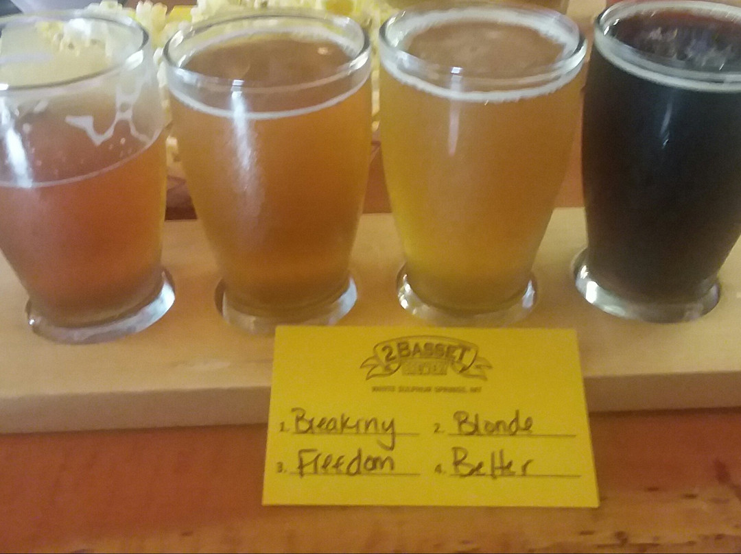 2 Basset Brewery-White Sulphur Springs必去景点