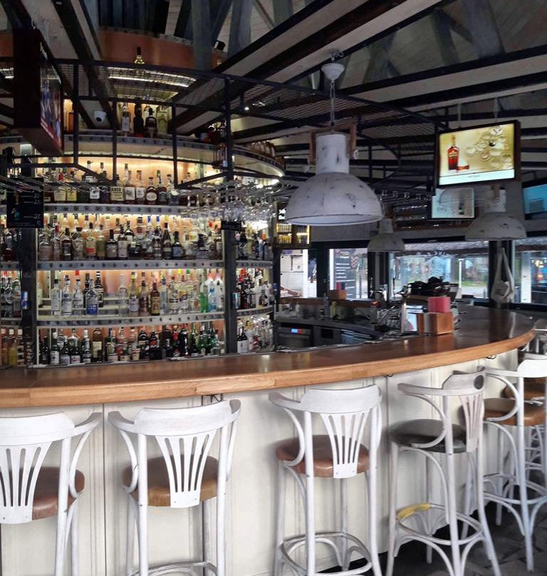Coctail Bar Max景点图片