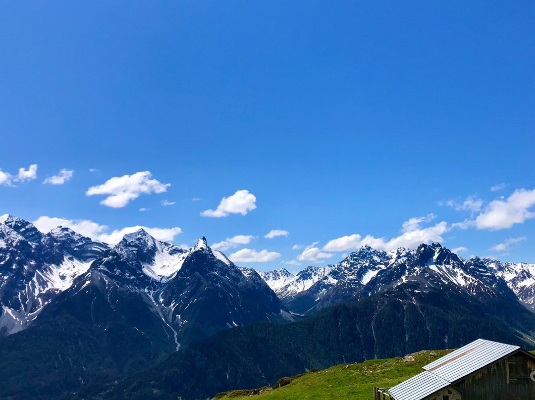 Alp Laret-Ftan必去景点