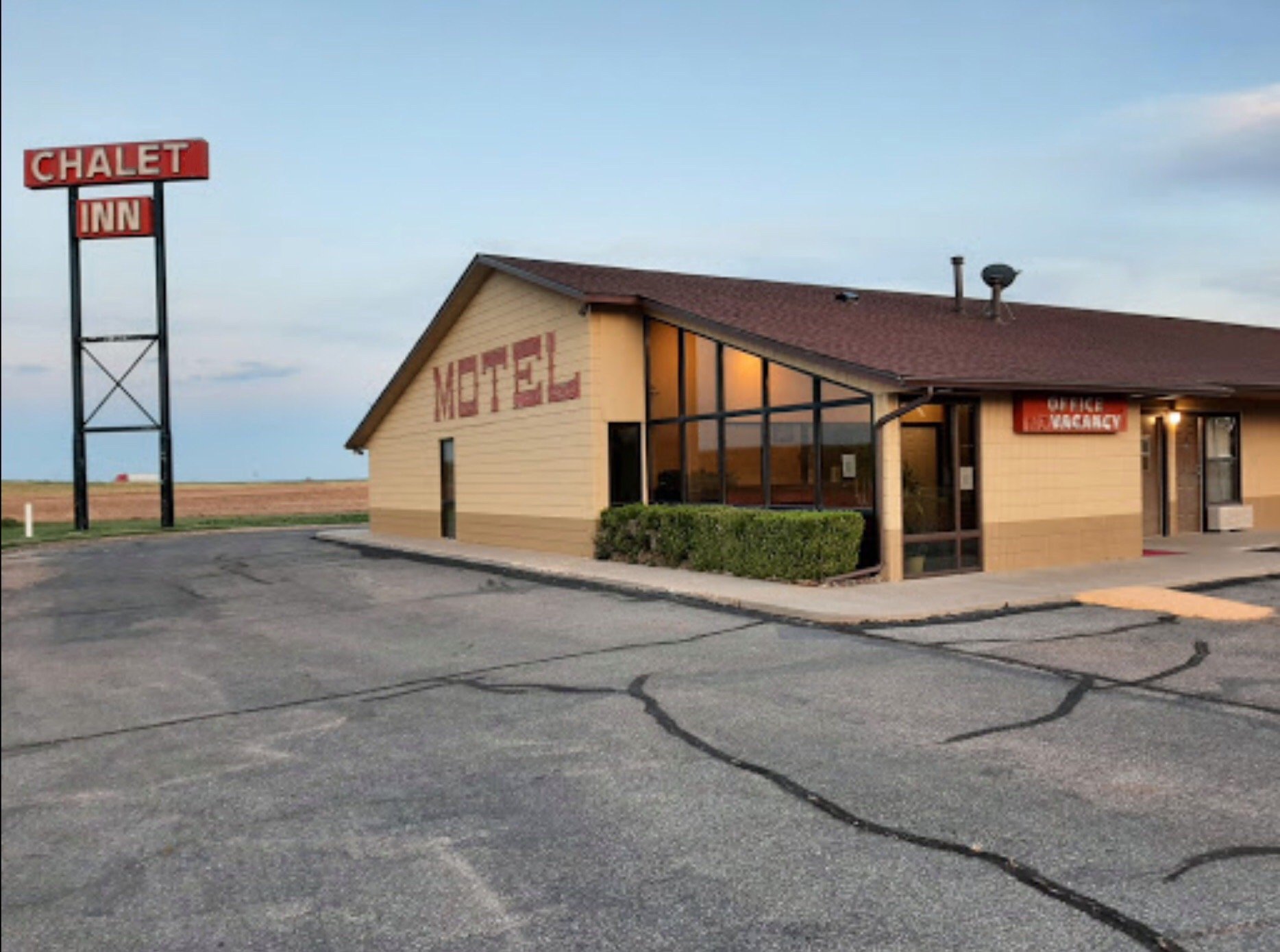 Chalet Inn-官方