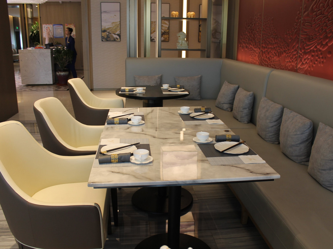 华益卡伊洛斯酒店主图