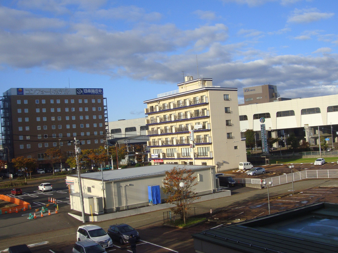 三条市站前酒店主图