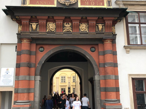 Marco Pongratz-Lippitt Imperial Guide Vienna-维也纳必去景点