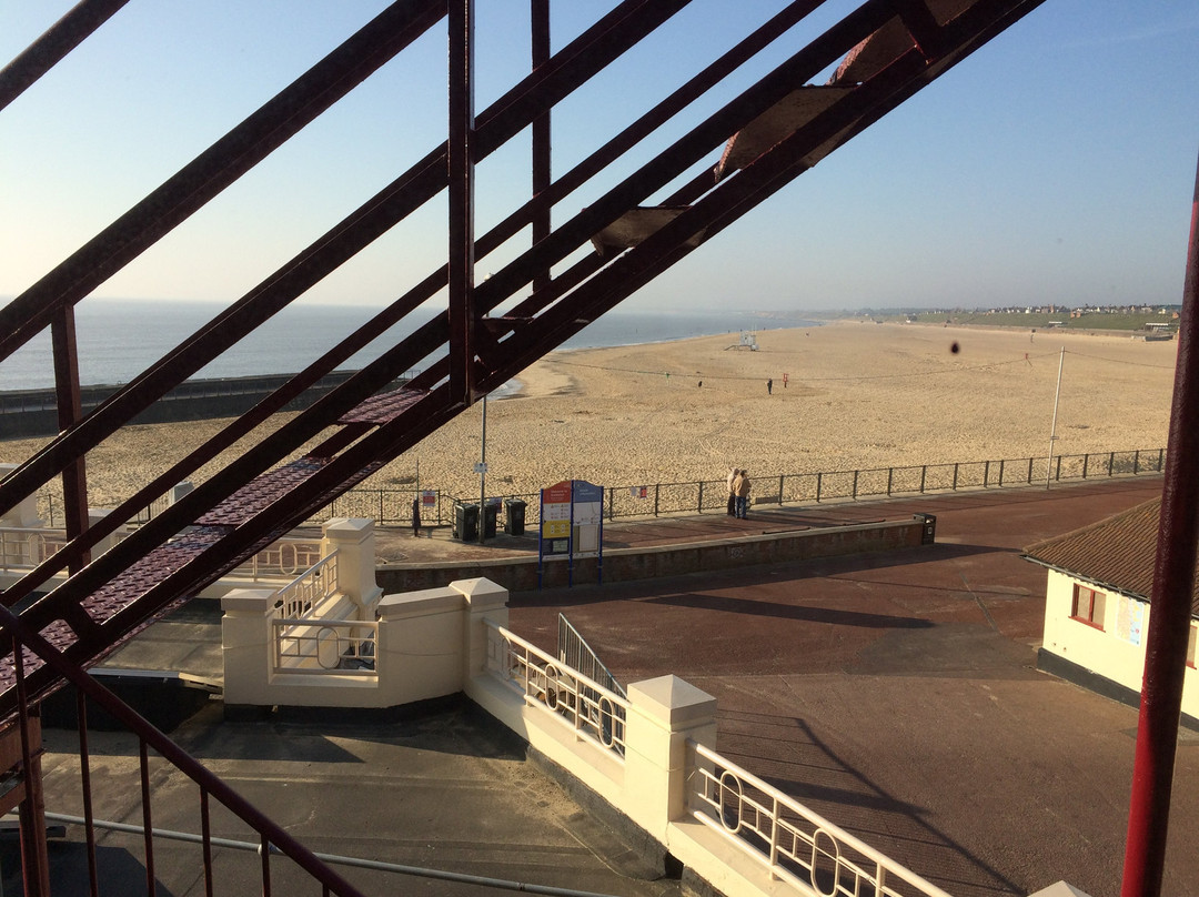 Pier Hotel主图