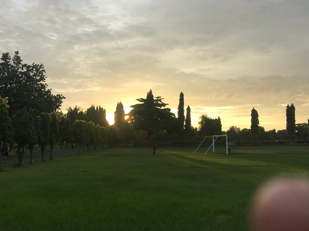 雷农广场-登巴萨必去景点
