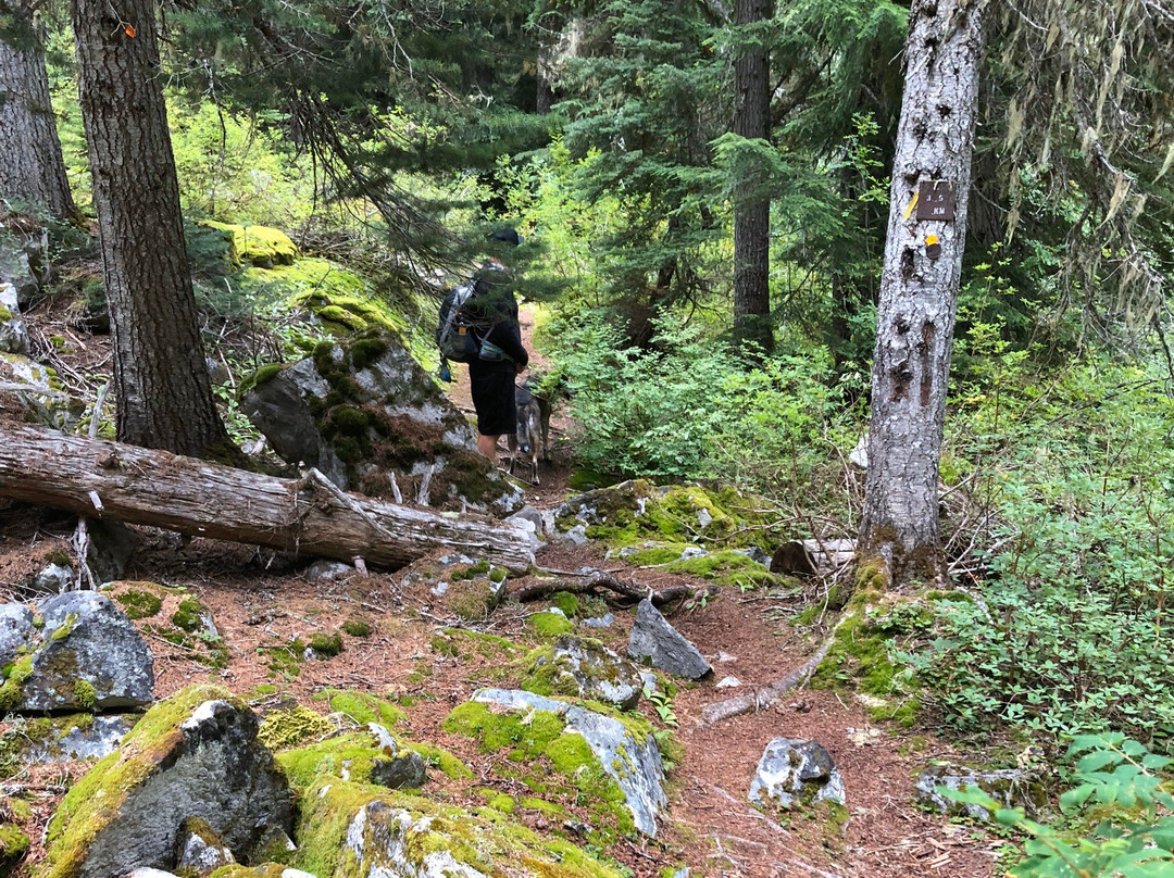Eaton Lake-霍普必去景点