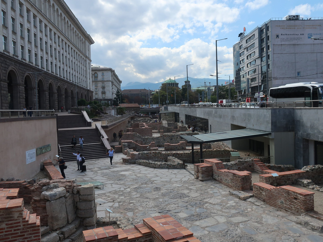 Amphitheatre of Serdica-索非亚必去景点